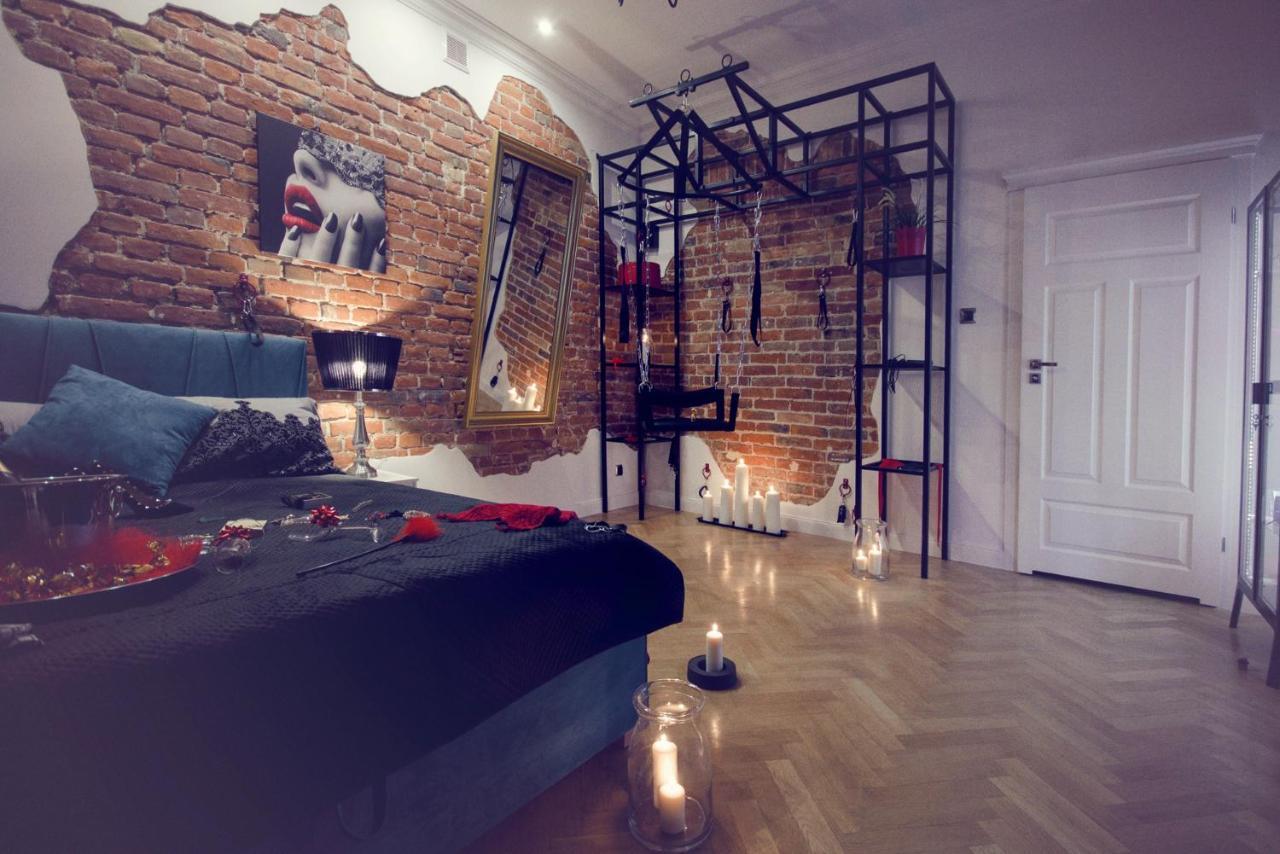 Apartament Dla Doroslych "Papierki Po Cukierkach" Люблин Екстериор снимка